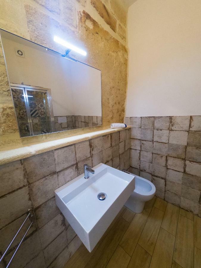 Cave Garden Rooms 파뷔냐나도 외부 사진
