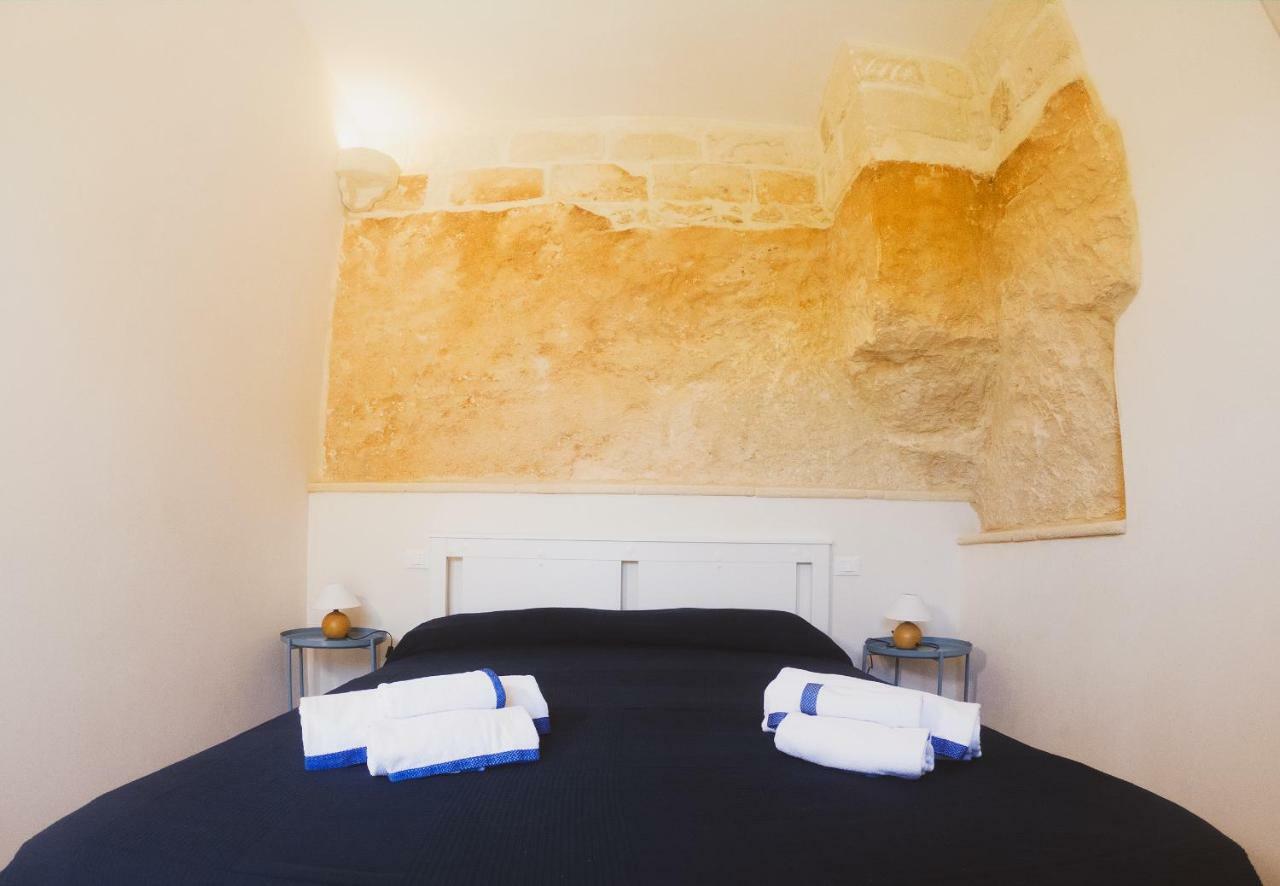 Cave Garden Rooms 파뷔냐나도 외부 사진